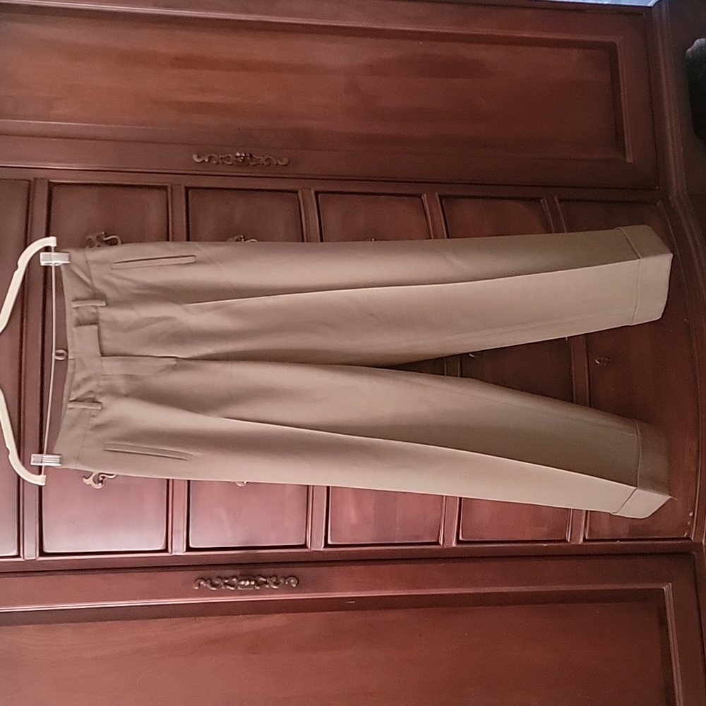 PRADA Classic Wool Trousers 💕